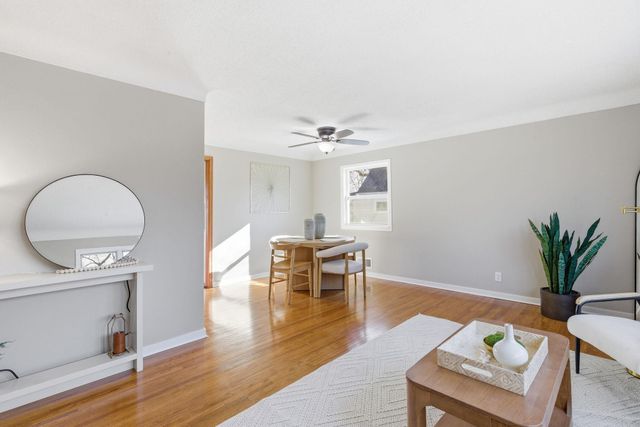 1031 Burgess Street, Saint Paul, MN 55103