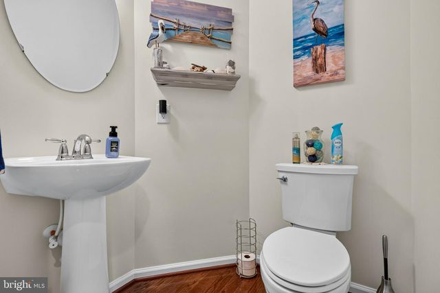 414 ARNOLD DR, Florence, NJ 08518