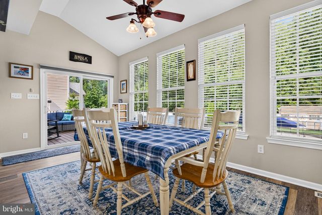 414 ARNOLD DR, Florence, NJ 08518