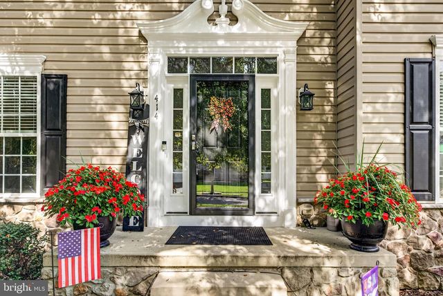 414 ARNOLD DR, Florence, NJ 08518