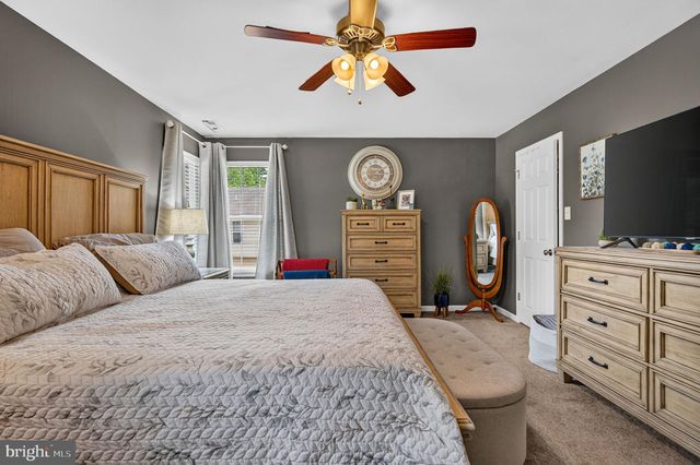 414 ARNOLD DR, Florence, NJ 08518