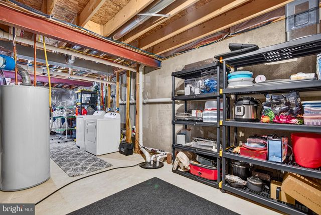 414 ARNOLD DR, Florence, NJ 08518