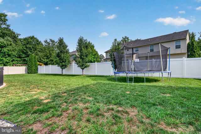 414 ARNOLD DR, Florence, NJ 08518