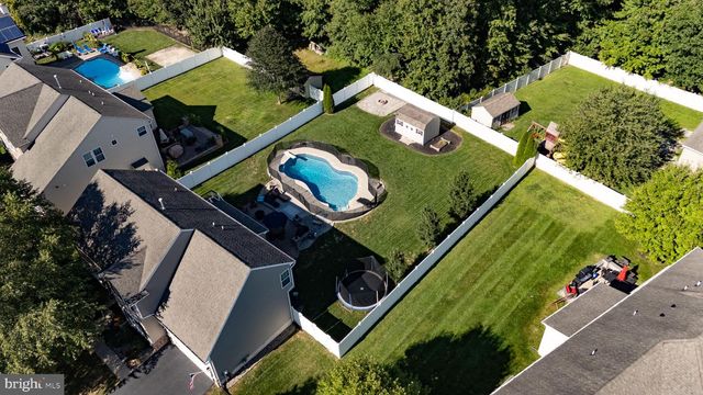 414 ARNOLD DR, Florence, NJ 08518