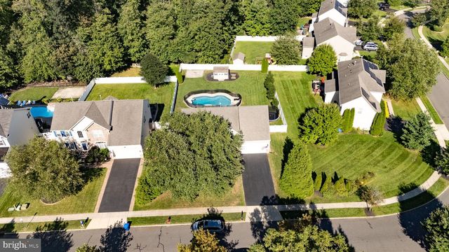 414 ARNOLD DR, Florence, NJ 08518