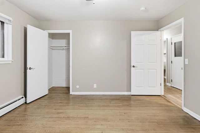 1718 Poplar AVENUE, South Milwaukee, WI 53172