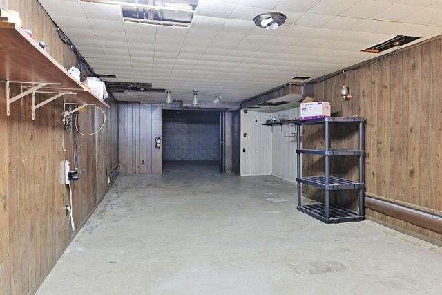 1718 Poplar AVENUE, South Milwaukee, WI 53172