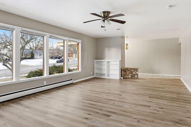 1718 Poplar AVENUE, South Milwaukee, WI 53172