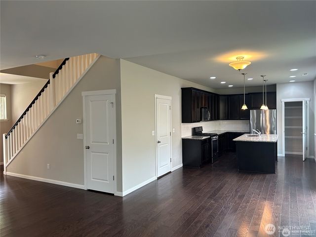 1881 Claret Loop NW, Poulsbo, WA 98370