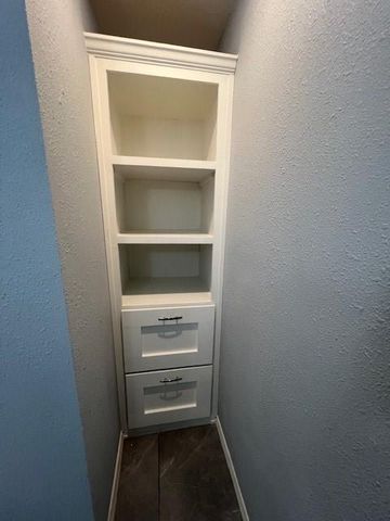 405 19th Street N, Texas City, TX 77590