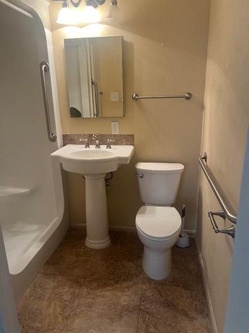 405 19th Street N, Texas City, TX 77590