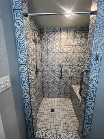 405 19th Street N, Texas City, TX 77590