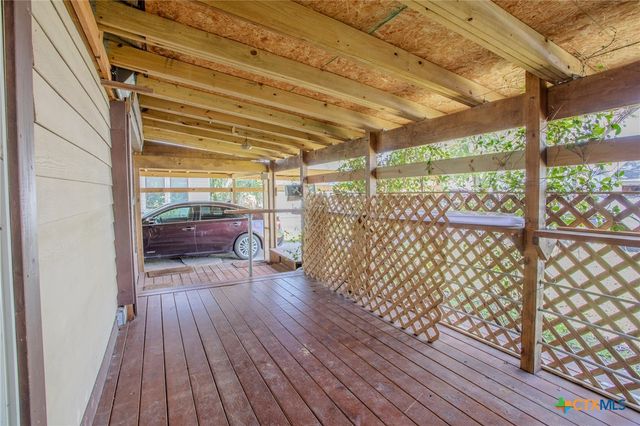 2203 E Trinity Street, Victoria, TX 77901