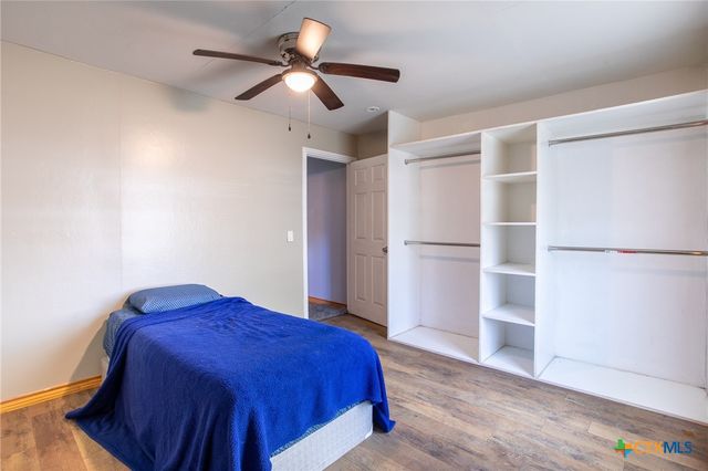 2203 E Trinity Street, Victoria, TX 77901