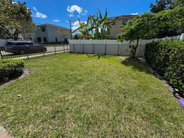 686 NE 191st Terrace, Miami, FL 33179