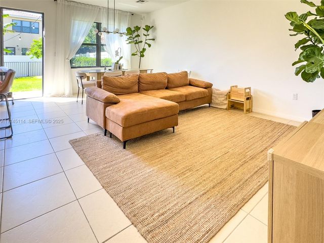 686 NE 191st Terrace, Miami, FL 33179