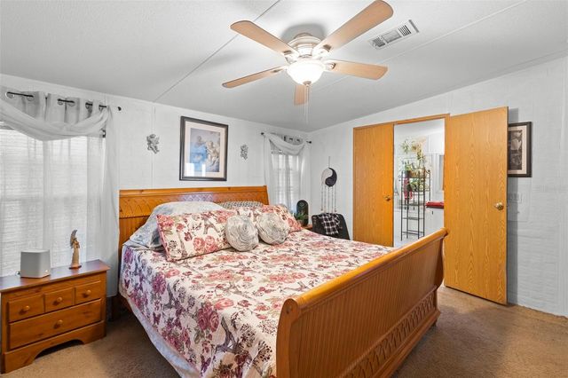 122 LEISURE WORLD DRIVE N, Debary, FL 32713