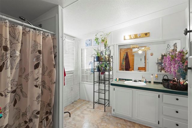 122 LEISURE WORLD DRIVE N, Debary, FL 32713