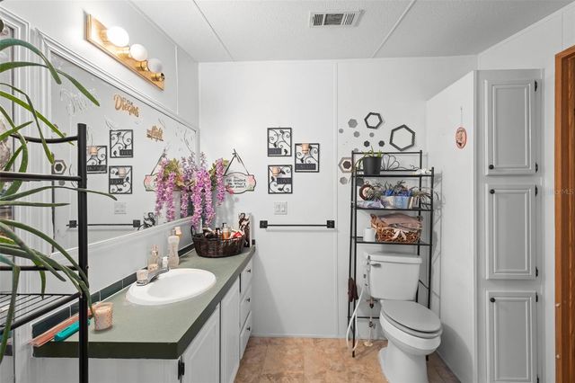 122 LEISURE WORLD DRIVE N, Debary, FL 32713