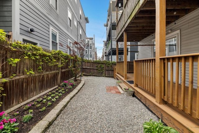 458 East 8th Street 1, Boston, MA 02127