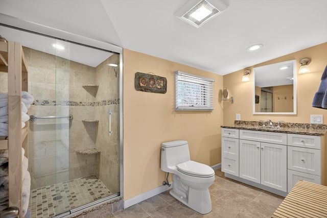 474 Davisville Rd, Falmouth, MA 02536