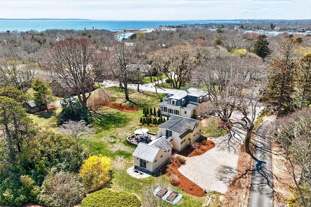 474 Davisville Rd, Falmouth, MA 02536