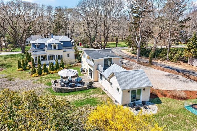 474 Davisville Rd, Falmouth, MA 02536