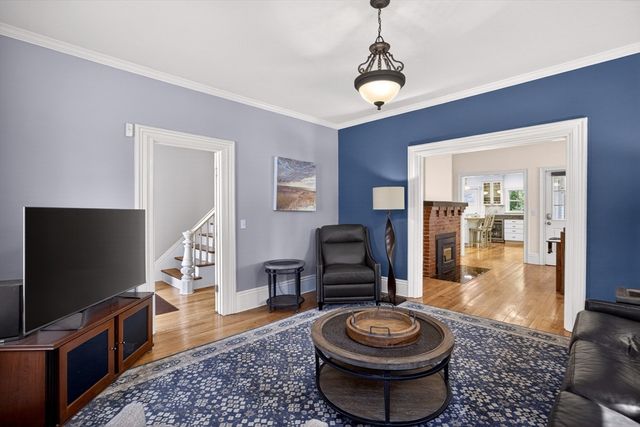 474 Davisville Rd, Falmouth, MA 02536