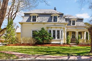 474 Davisville Rd, Falmouth, MA 02536