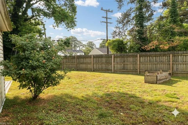 600 Cunningham RD, Virginia Beach, VA 23462
