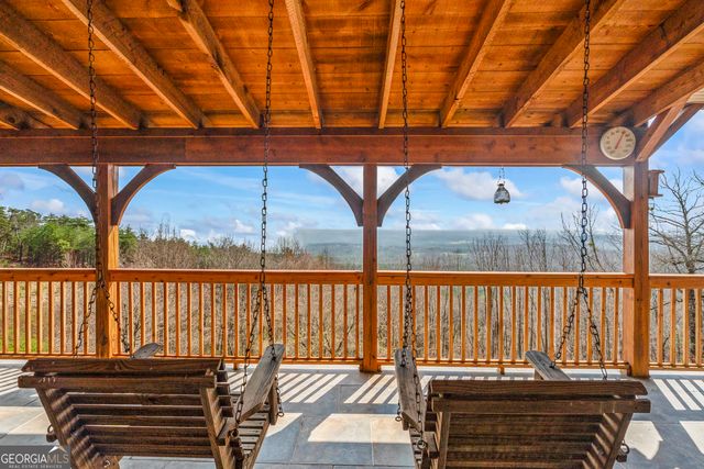 929 Hickory Nut Mountain Road, Clarkesville, GA 30523