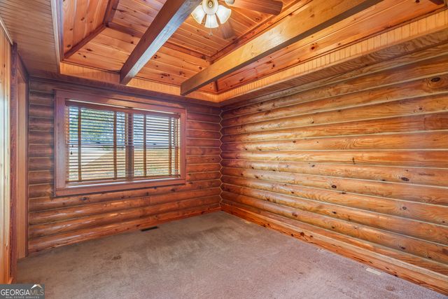 929 Hickory Nut Mountain Road, Clarkesville, GA 30523