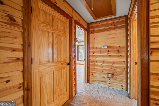 929 Hickory Nut Mountain Road, Clarkesville, GA 30523