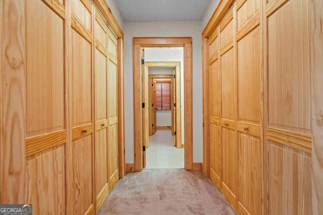 929 Hickory Nut Mountain Road, Clarkesville, GA 30523