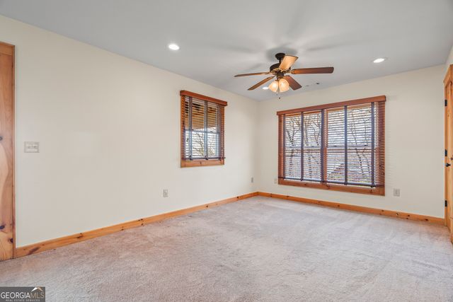 929 Hickory Nut Mountain Road, Clarkesville, GA 30523