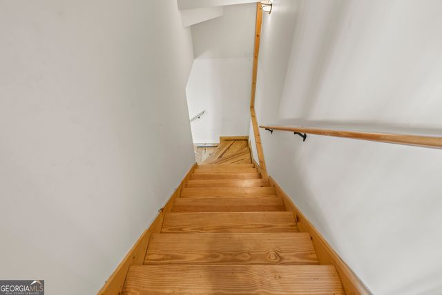 929 Hickory Nut Mountain Road, Clarkesville, GA 30523