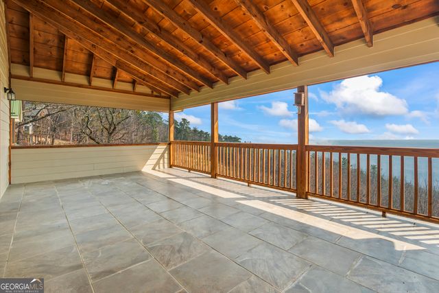 929 Hickory Nut Mountain Road, Clarkesville, GA 30523