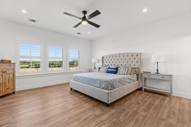 345 Judges RD, Burnet, TX 78611