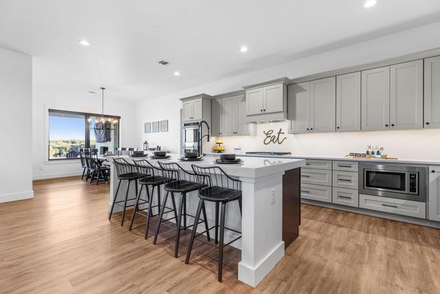 345 Judges RD, Burnet, TX 78611