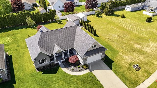 4960 Pheasant Way, Stevensville, MI 49127