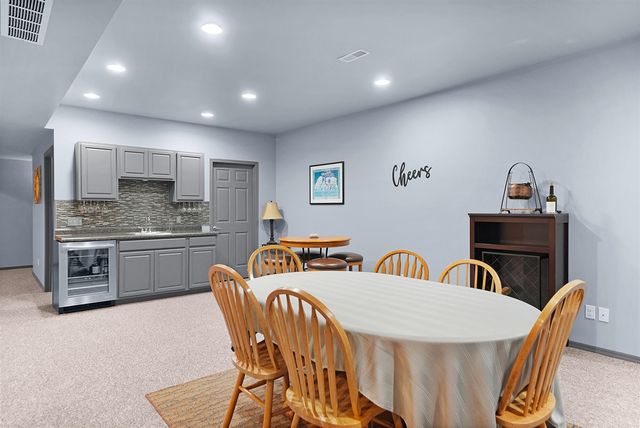 4960 Pheasant Way, Stevensville, MI 49127