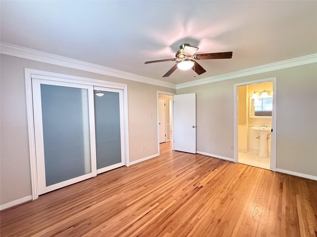 9506 Carousel Lane, Houston, TX 77080