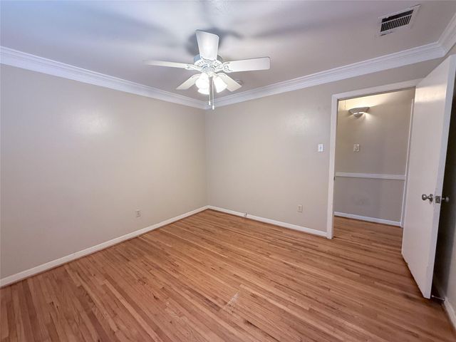 9506 Carousel Lane, Houston, TX 77080