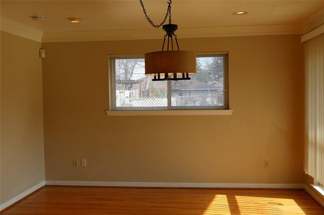 9506 Carousel Lane, Houston, TX 77080