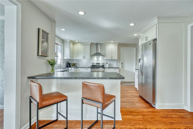 41 Old North Hill, Irondequoit, NY 14617