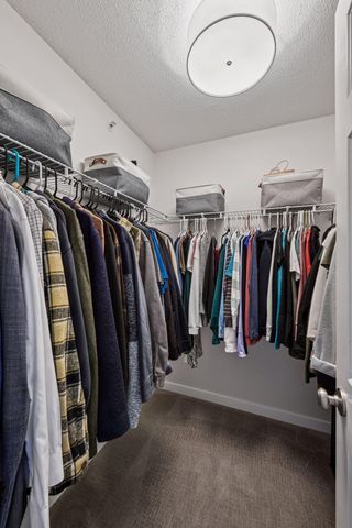 588 Willoughby Way W, Minnetonka, MN 55305