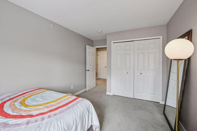 588 Willoughby Way W, Minnetonka, MN 55305