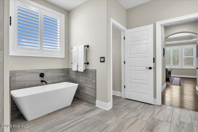 2768 W Timber Crest Drive NE, Leland, NC 28451