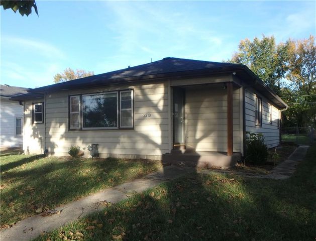 2310 SE Massachusetts Avenue, Topeka, KS 66605