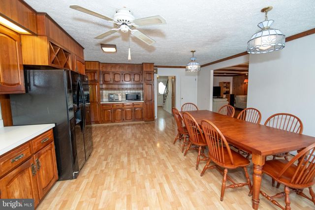 404 PLACEMONT RD, Fairless Hills, PA 19030